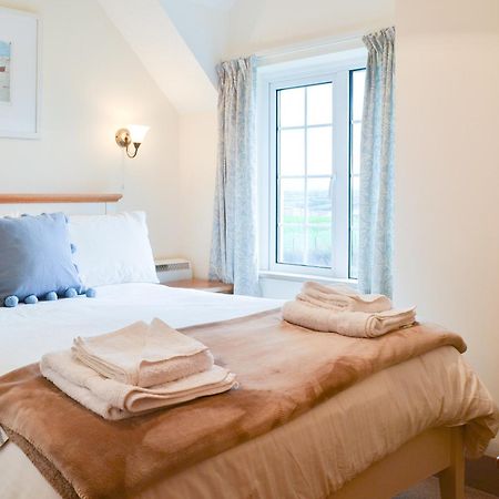 St Cadoc Cottage Saint Merryn Kültér fotó